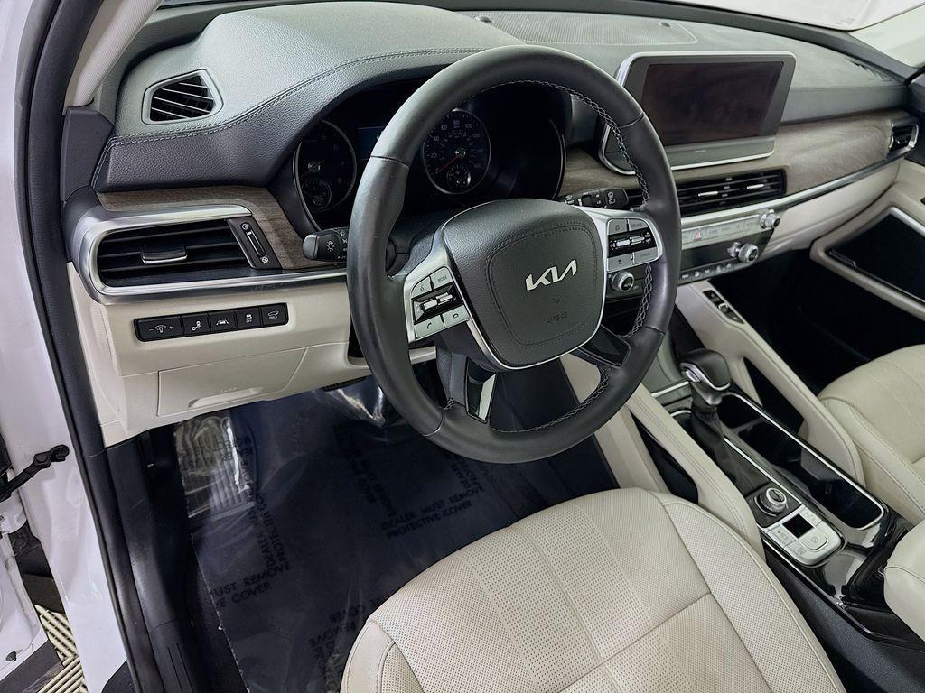 used 2022 Kia Telluride car, priced at $27,998