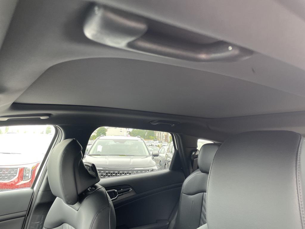 new 2026 Kia Sportage Hybrid car, priced at $35,774