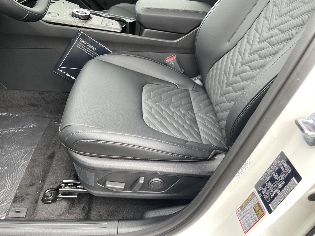 new 2026 Kia Sportage Hybrid car, priced at $35,774