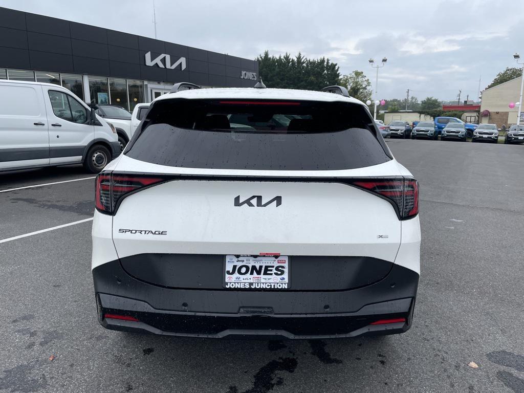 new 2026 Kia Sportage Hybrid car, priced at $35,774