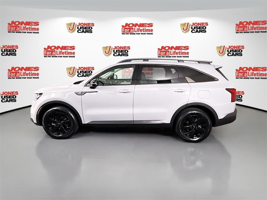 used 2022 Kia Sorento car, priced at $23,998