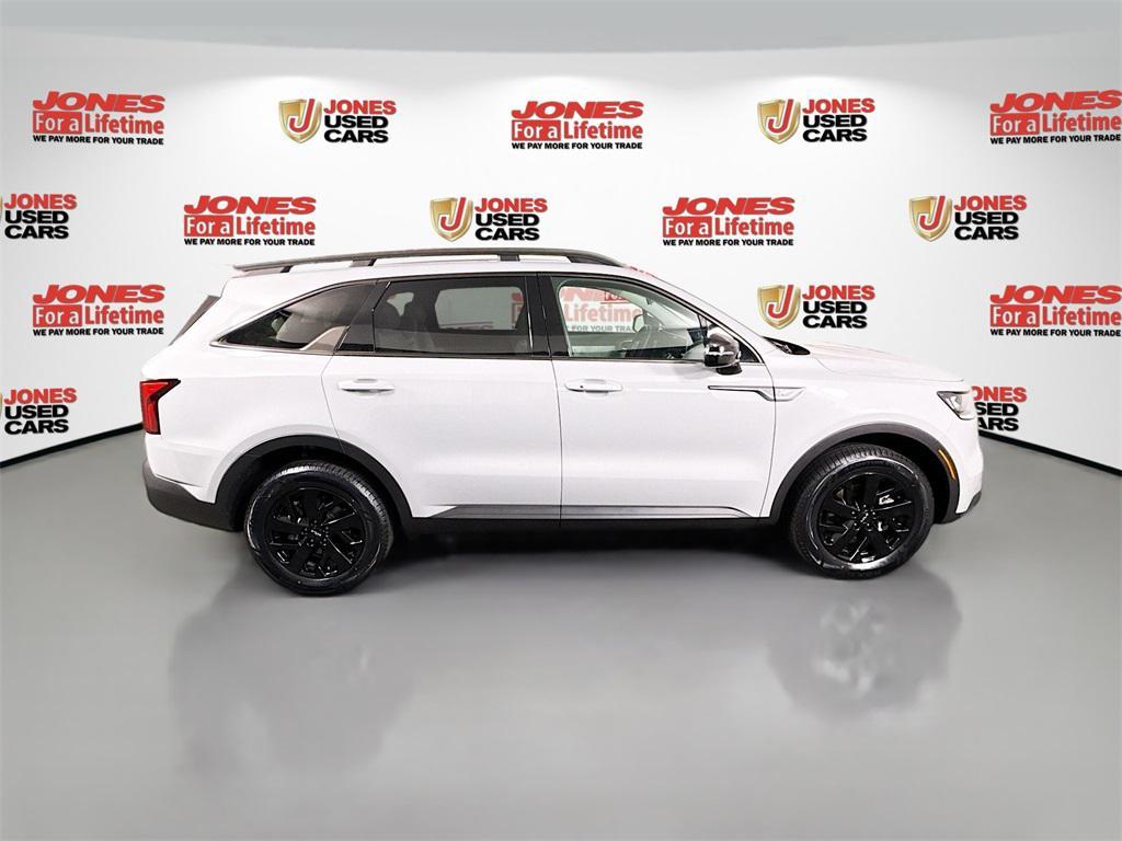used 2022 Kia Sorento car, priced at $23,998