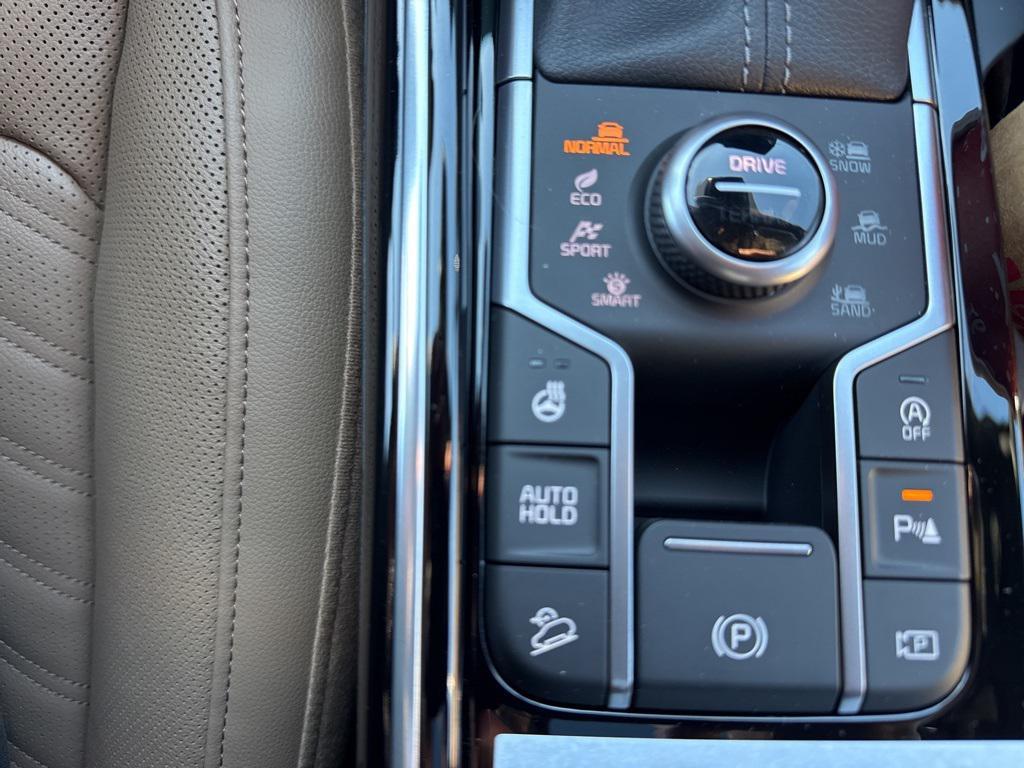 new 2026 Kia Sorento car, priced at $44,613