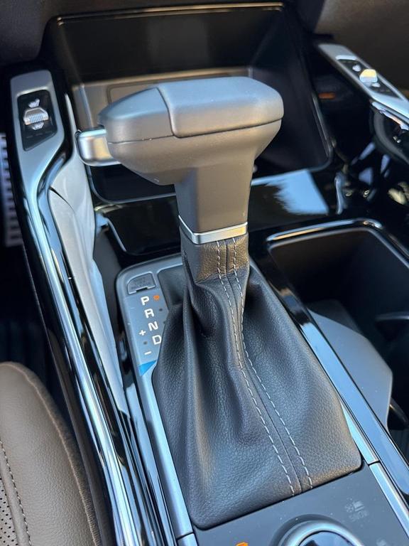 new 2026 Kia Sorento car, priced at $44,613