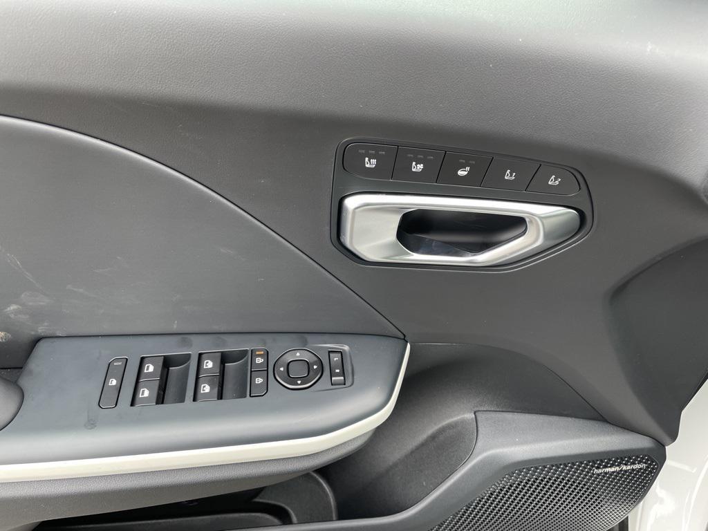 new 2026 Kia K4 car, priced at $28,009