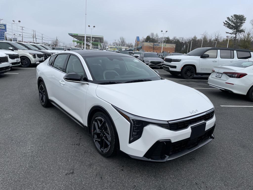 new 2026 Kia K4 car, priced at $28,009