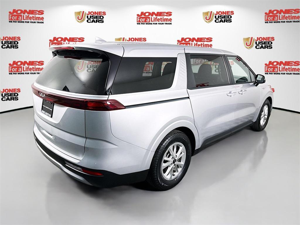 used 2023 Kia Carnival car, priced at $29,998