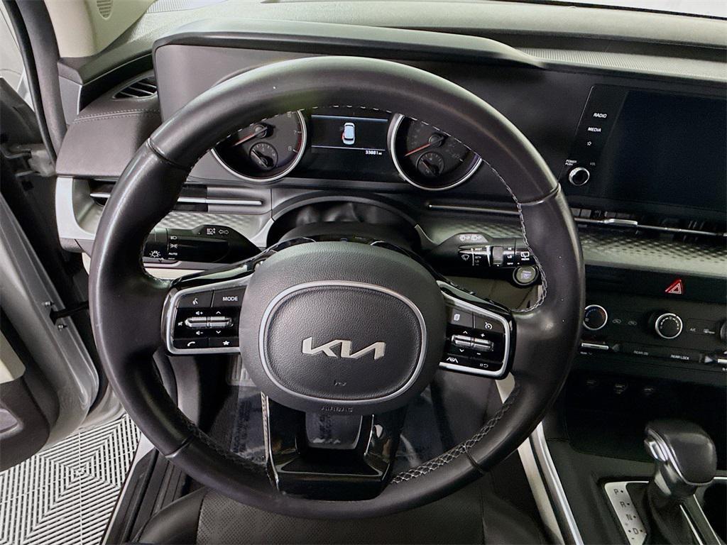 used 2023 Kia Carnival car, priced at $29,998