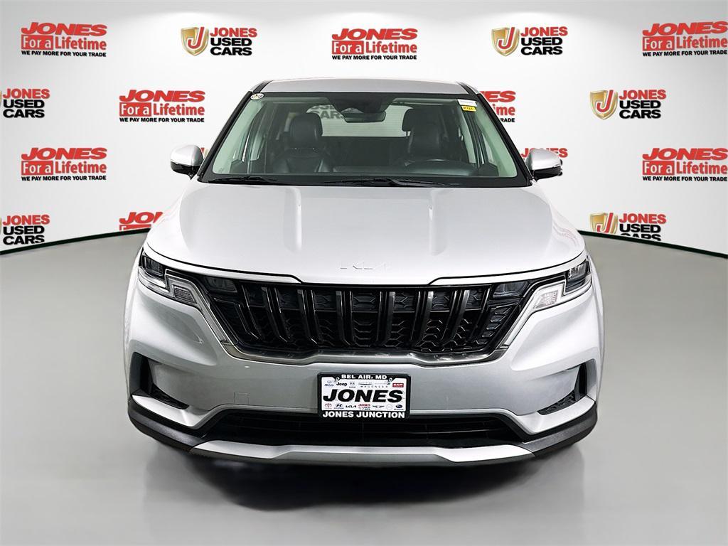 used 2023 Kia Carnival car, priced at $29,998