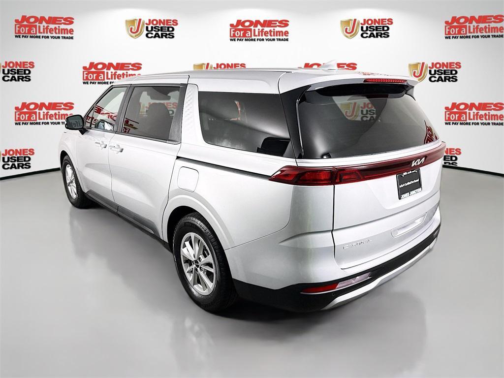 used 2023 Kia Carnival car, priced at $29,998