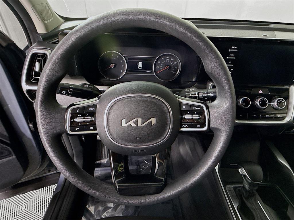 used 2023 Kia Sorento car, priced at $24,798
