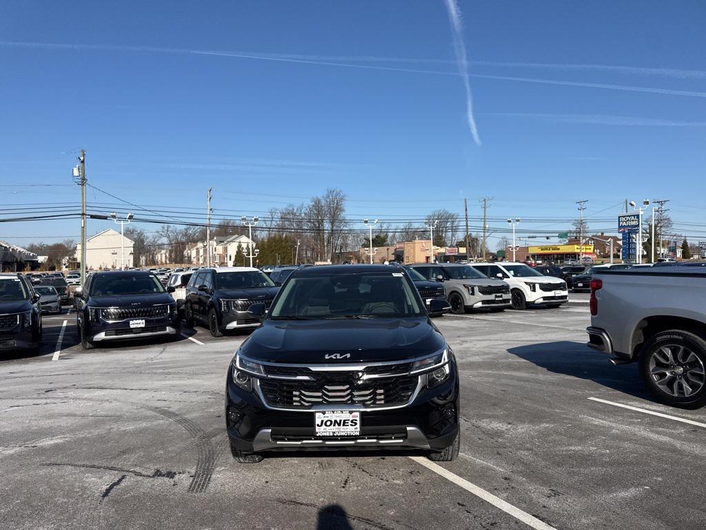 new 2026 Kia Seltos car, priced at $29,931