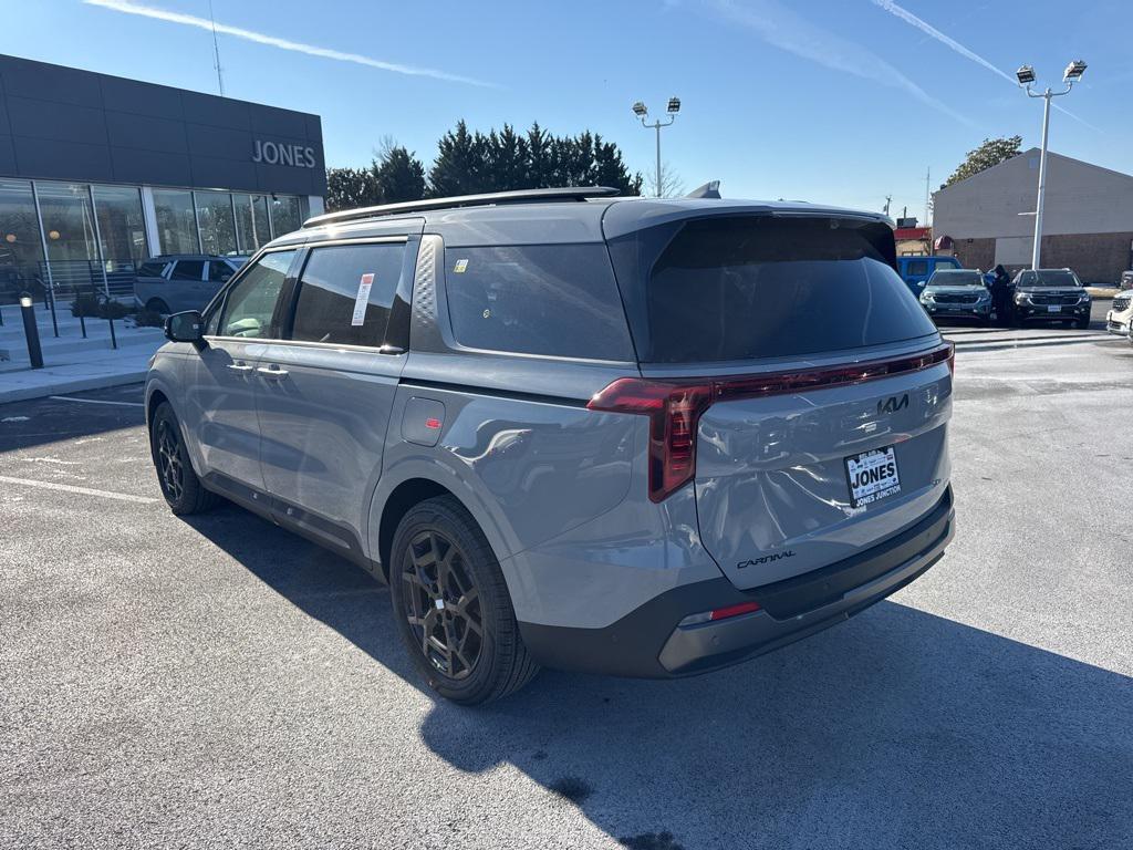 new 2026 Kia Carnival Hybrid car, priced at $52,700