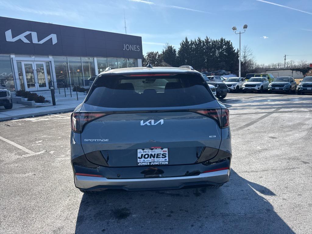 new 2026 Kia Sportage Hybrid car, priced at $40,024