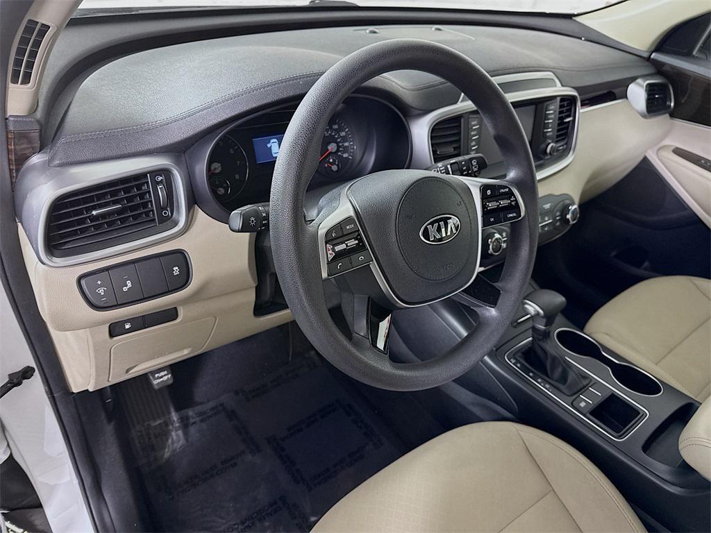 used 2020 Kia Sorento car, priced at $15,695