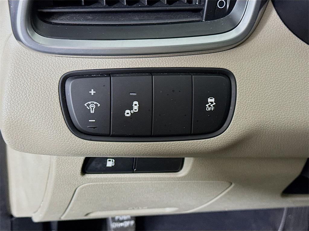 used 2020 Kia Sorento car, priced at $15,695