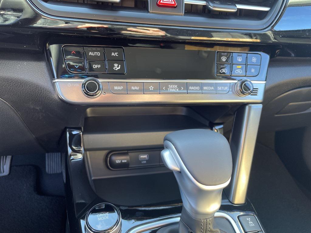 new 2026 Kia Seltos car, priced at $27,180