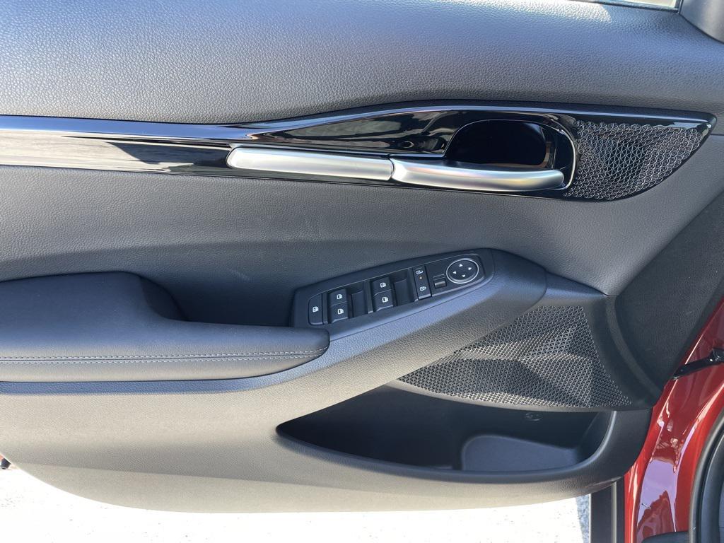 new 2026 Kia Seltos car, priced at $27,180