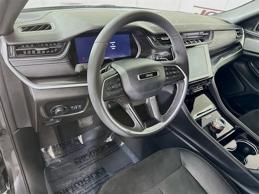 used 2023 Jeep Grand Cherokee L car, priced at $29,998