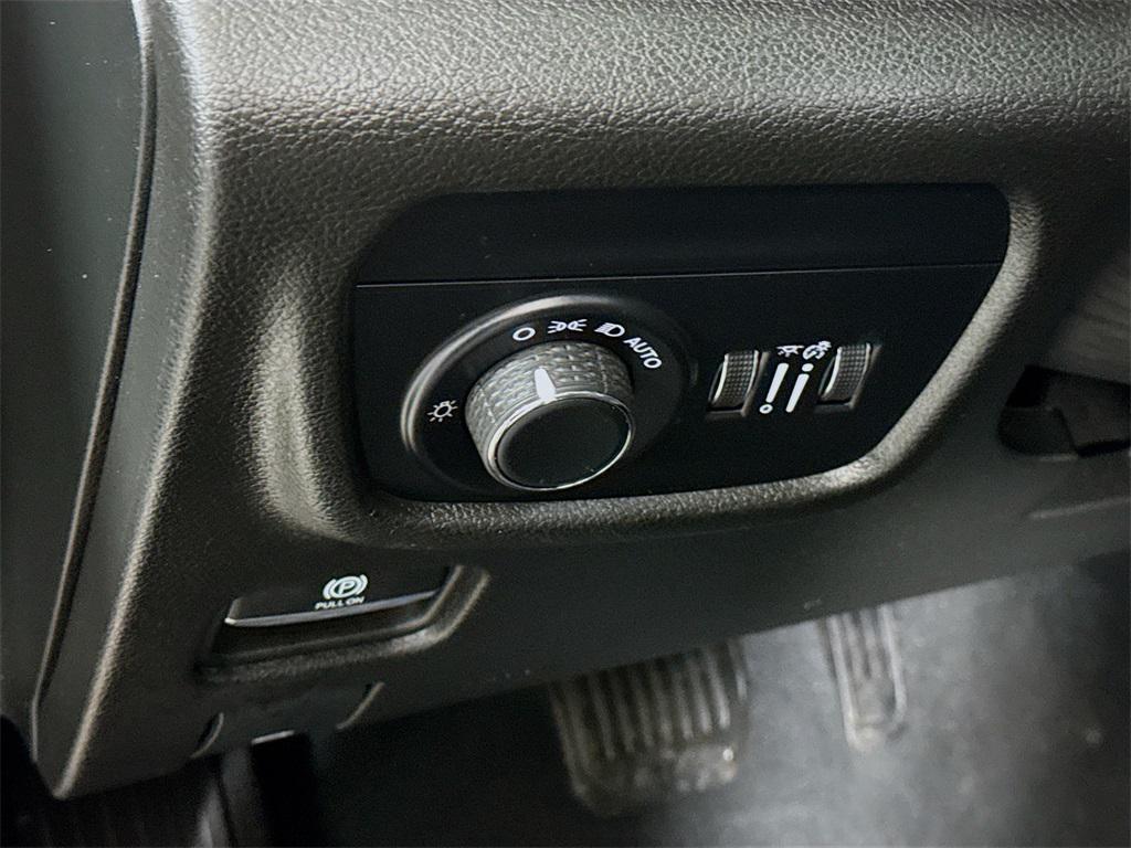 used 2023 Jeep Grand Cherokee car