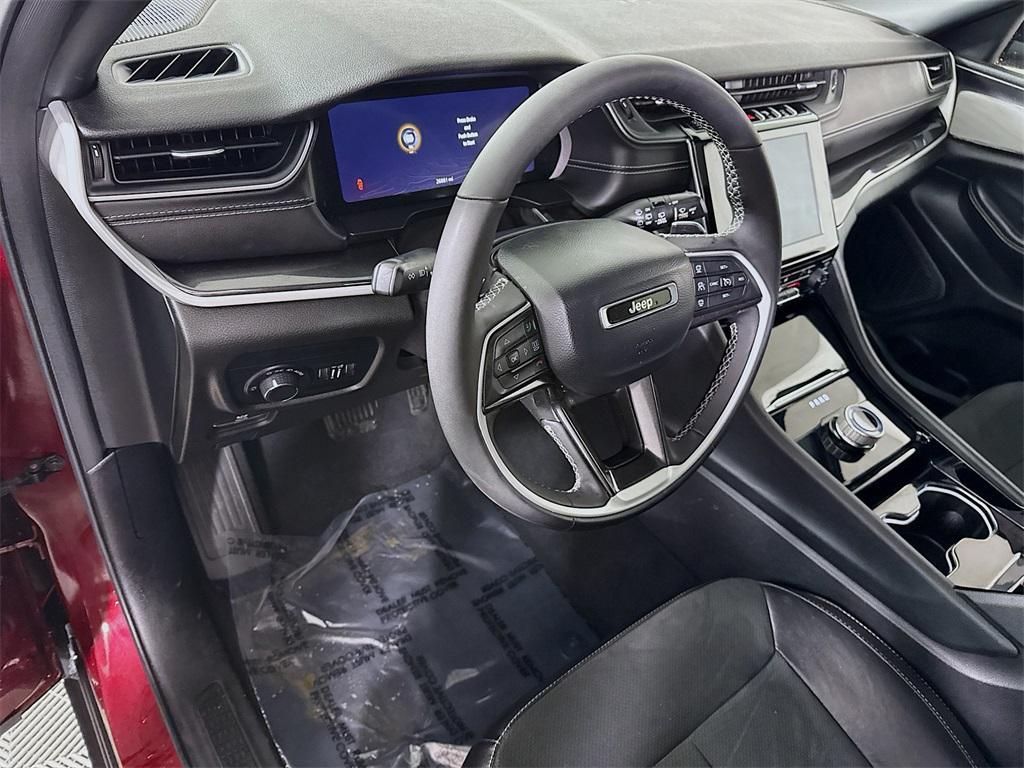 used 2023 Jeep Grand Cherokee car