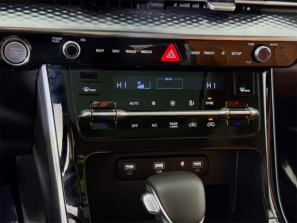 used 2024 Kia Carnival car, priced at $38,995