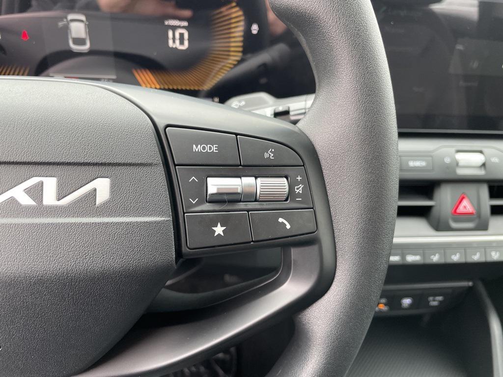 new 2025 Kia K4 car, priced at $23,335