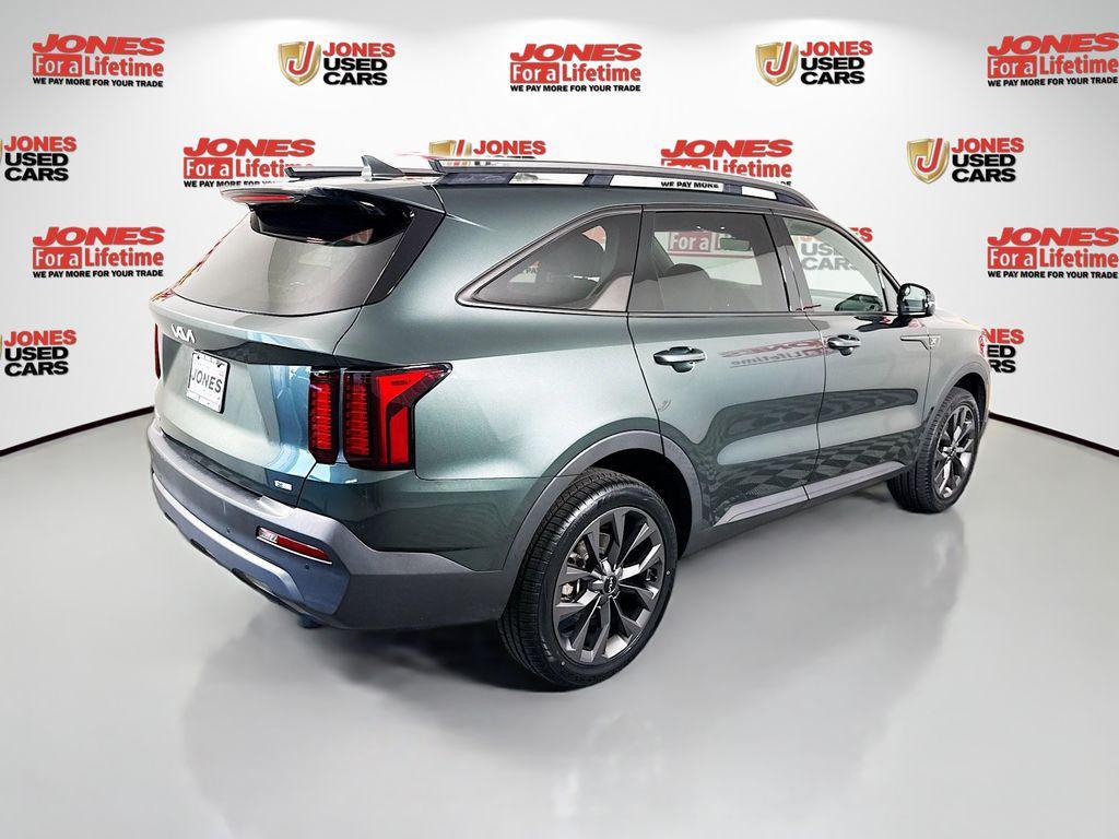 used 2023 Kia Sorento car, priced at $34,798