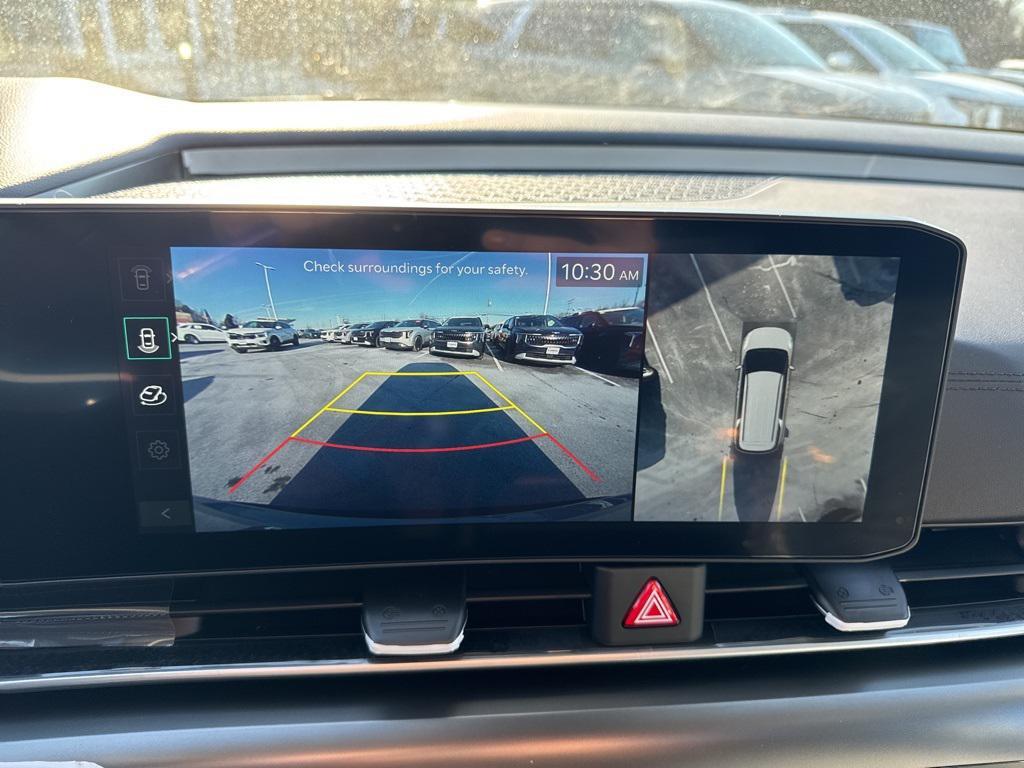 new 2026 Kia Carnival Hybrid car, priced at $52,700