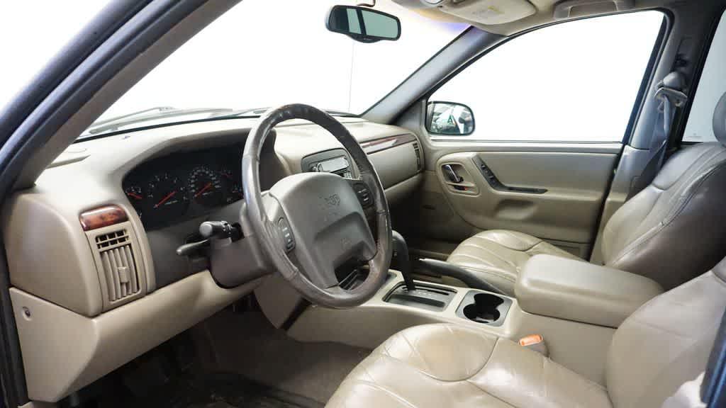 used 2000 Jeep Grand Cherokee car, priced at $3,769