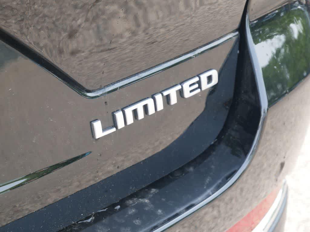 new 2025 Jeep Grand Cherokee car, priced at $43,987