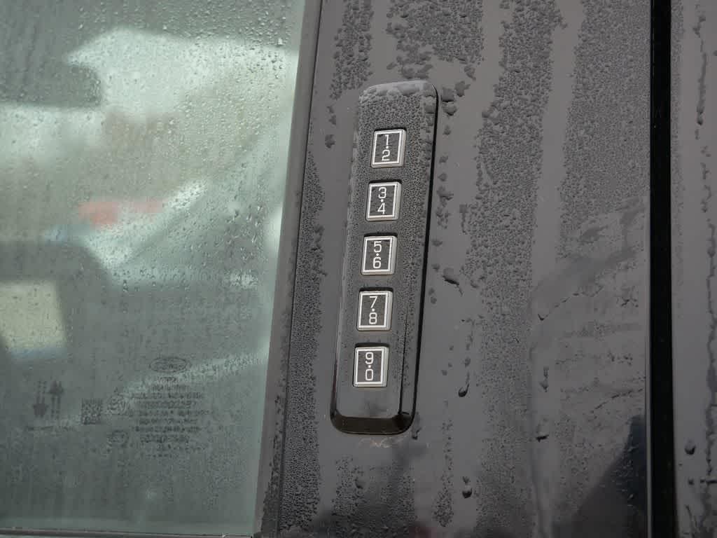 used 2022 Ford F-150 car, priced at $26,622