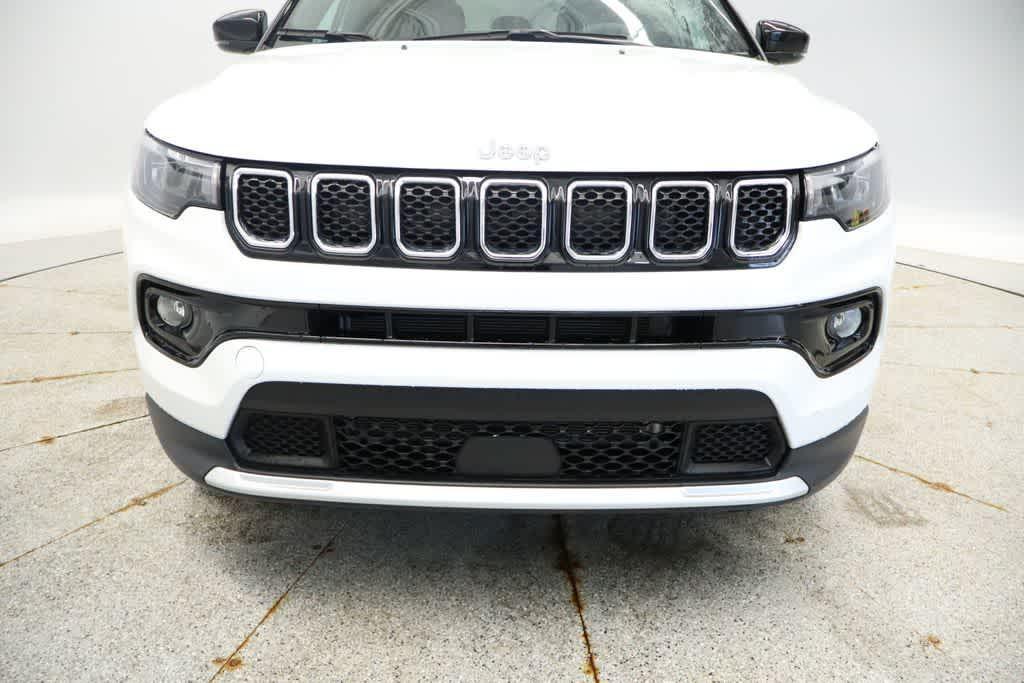 used 2024 Jeep Compass car, priced at $25,112
