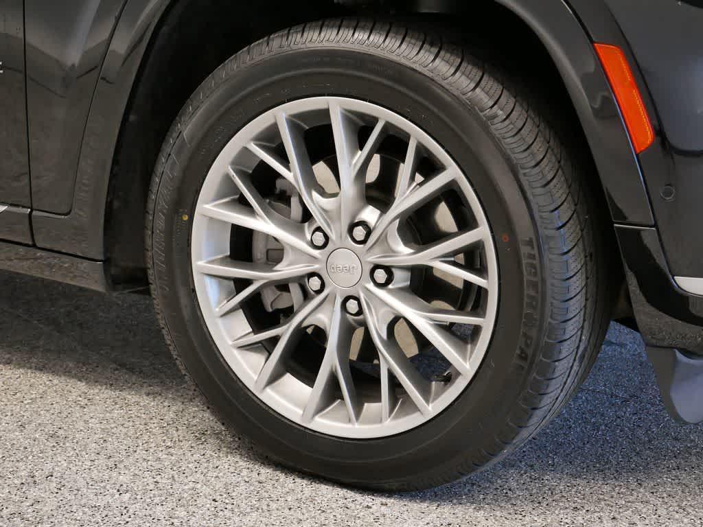 used 2022 Jeep Grand Cherokee L car, priced at $37,245