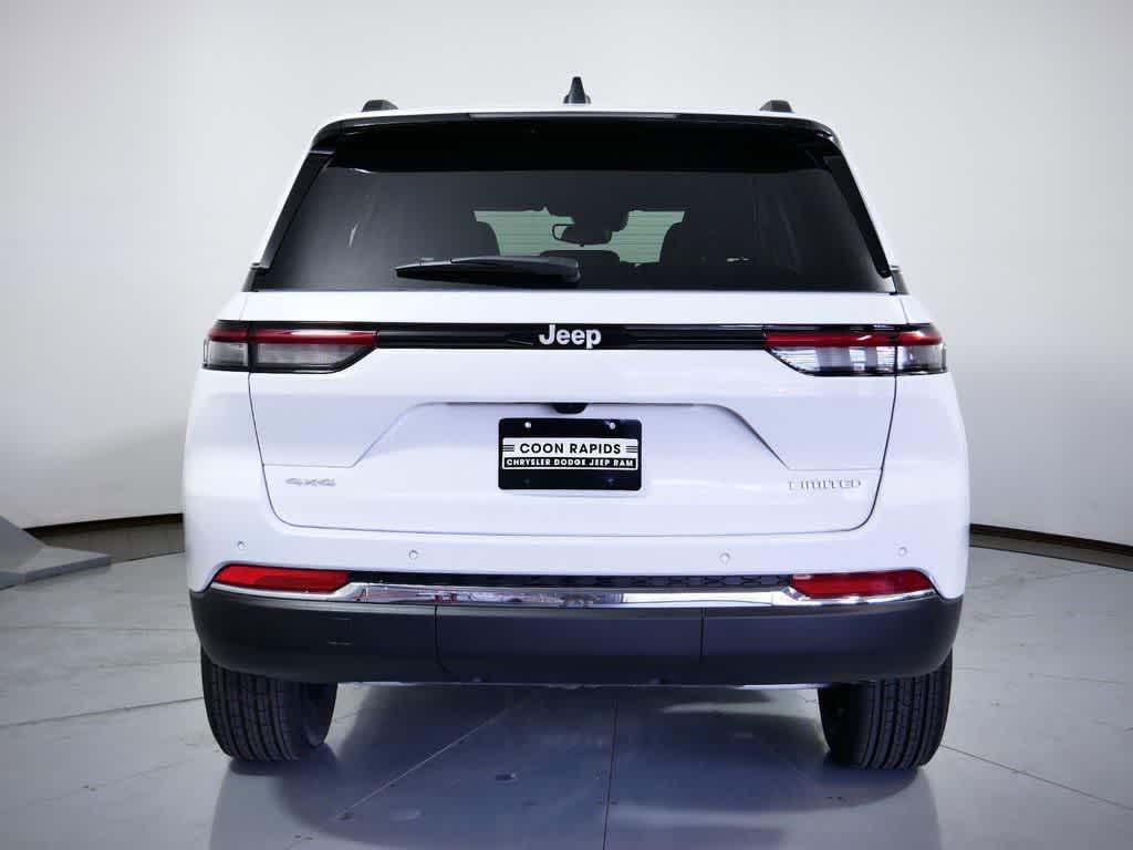 new 2025 Jeep Grand Cherokee car, priced at $44,838