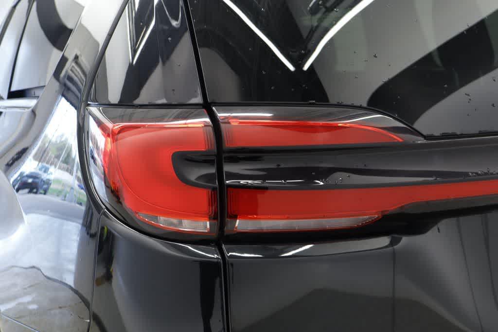 used 2023 Chrysler Pacifica car, priced at $24,446