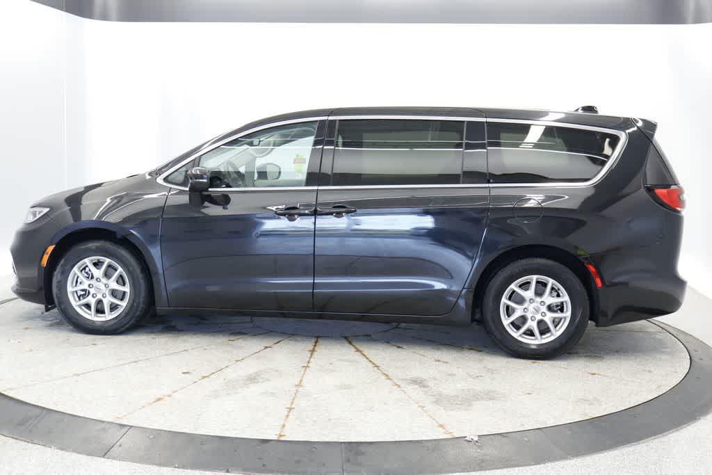used 2023 Chrysler Pacifica car, priced at $24,446