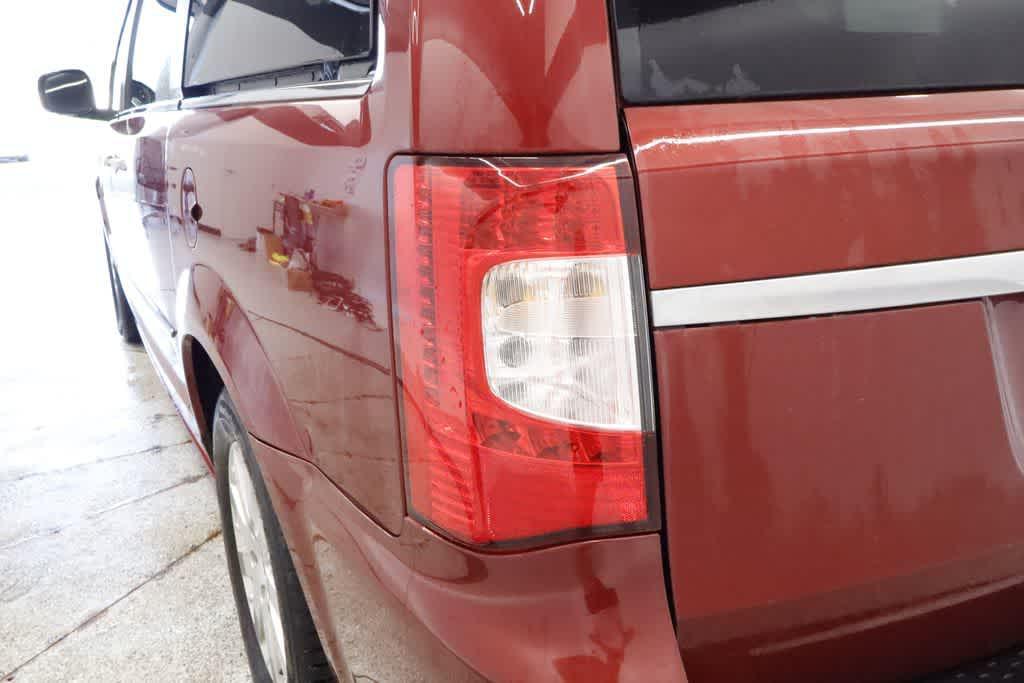 used 2016 Chrysler Town & Country car, priced at $9,786
