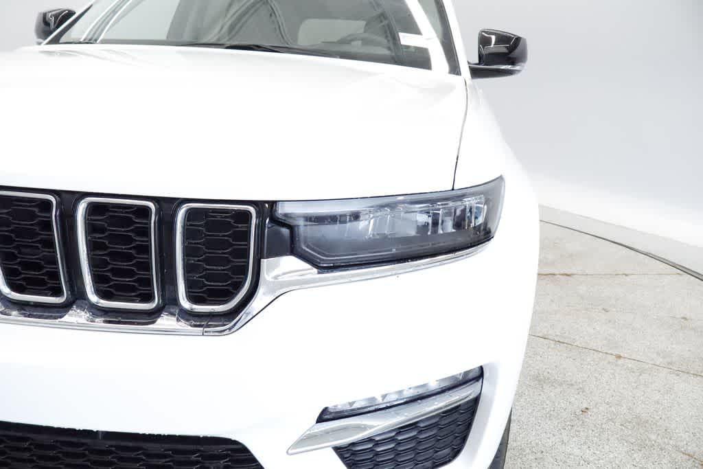 used 2023 Jeep Grand Cherokee car, priced at $34,820
