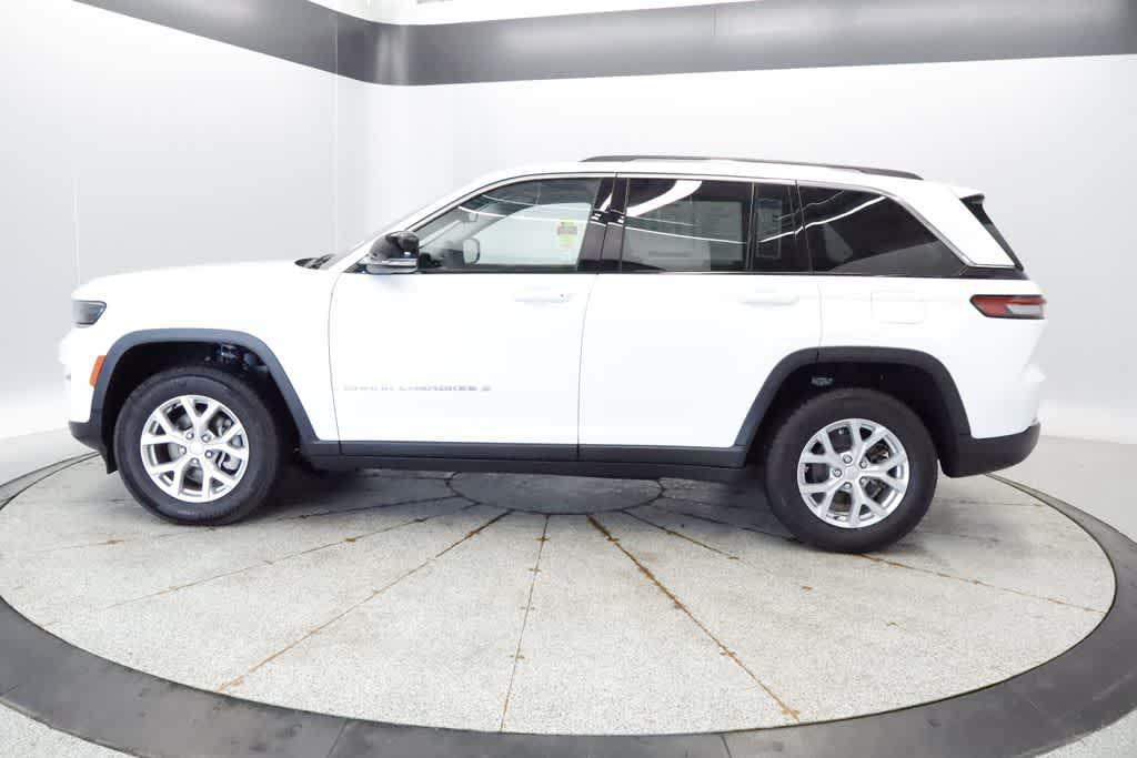 used 2023 Jeep Grand Cherokee car, priced at $34,820