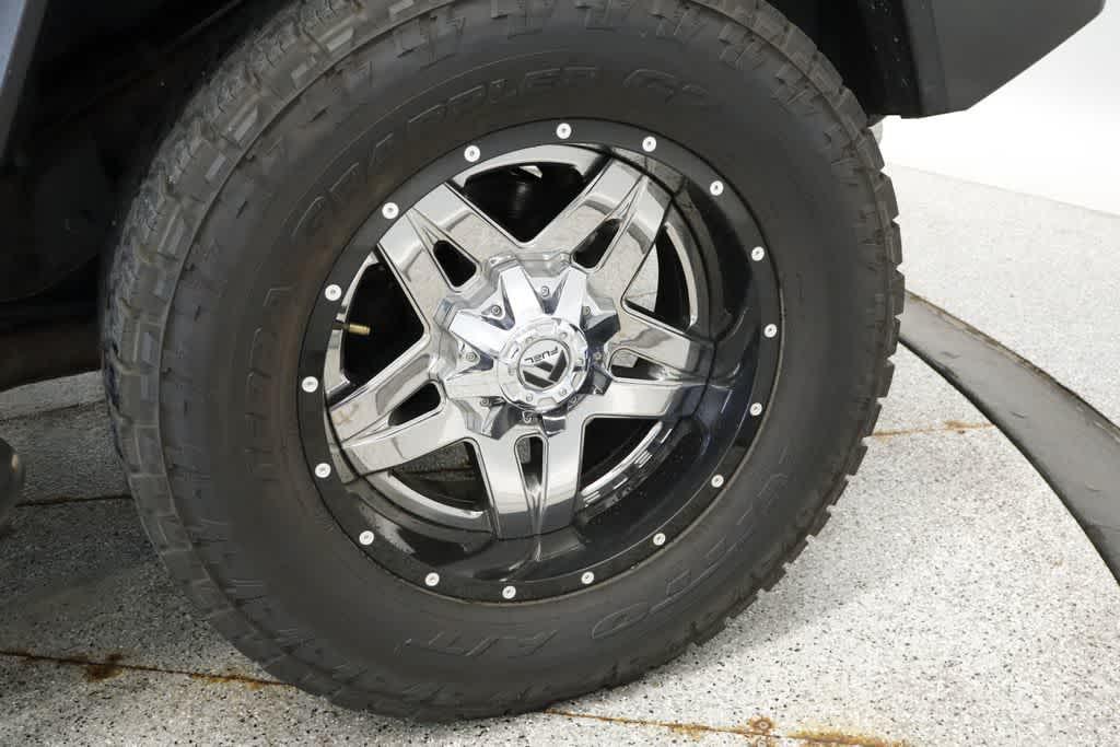 used 2004 Hummer H2 car, priced at $16,237