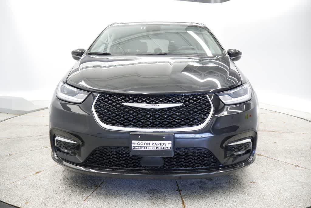 used 2023 Chrysler Pacifica car, priced at $24,848