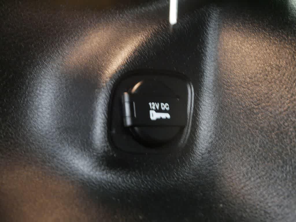 used 2022 Jeep Cherokee car, priced at $21,987