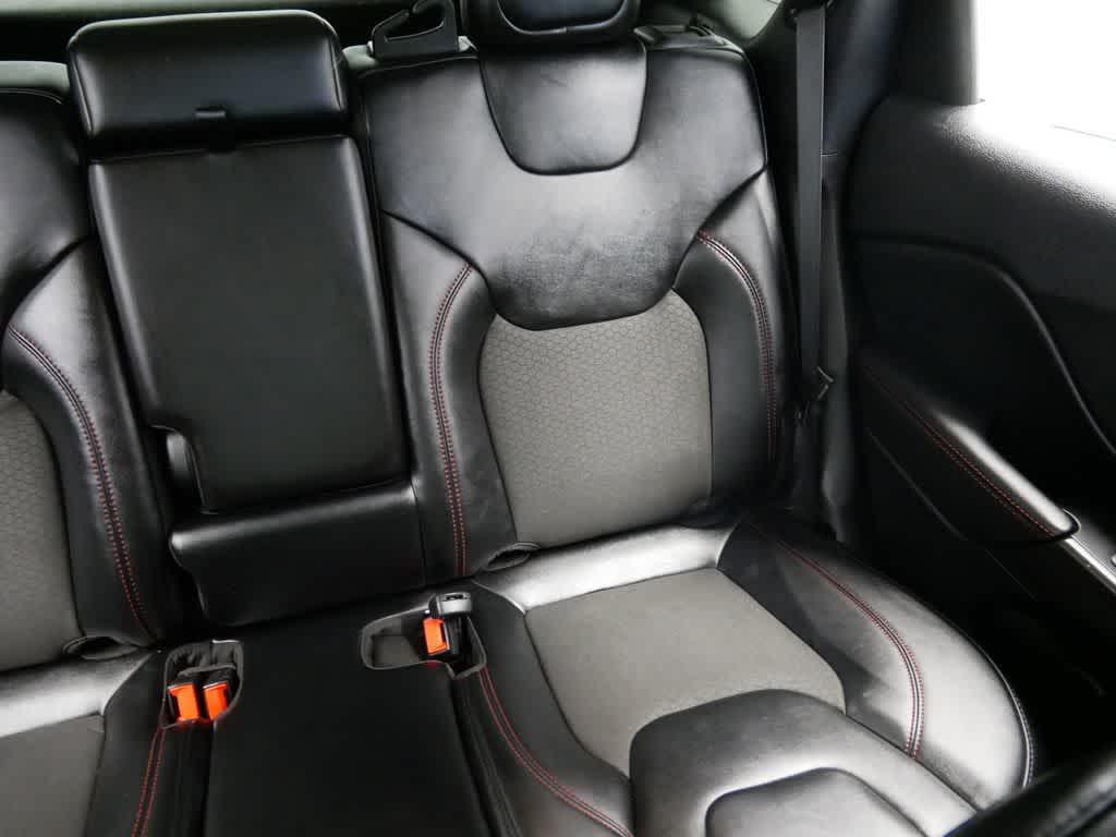 used 2022 Jeep Cherokee car, priced at $21,987