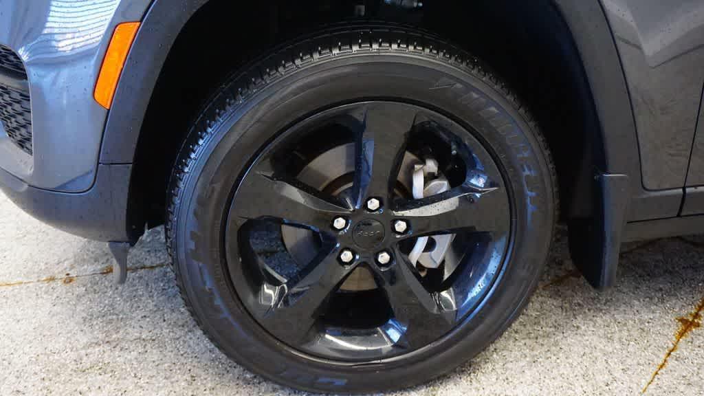 used 2023 Jeep Grand Cherokee car, priced at $31,442