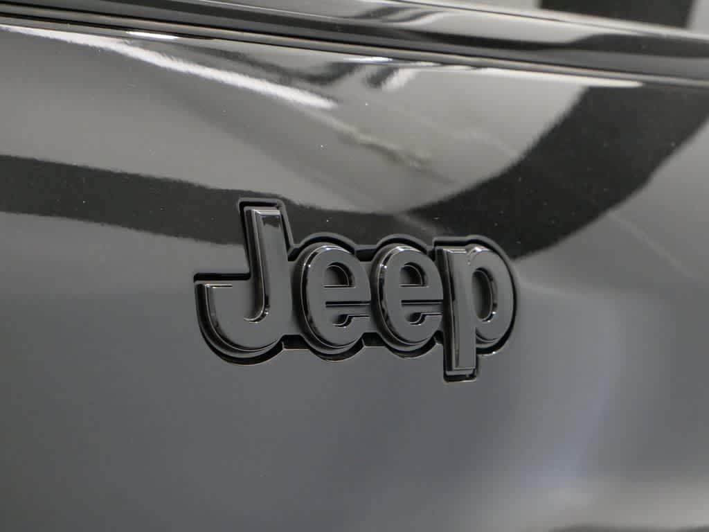 new 2025 Jeep Grand Cherokee L car, priced at $46,227