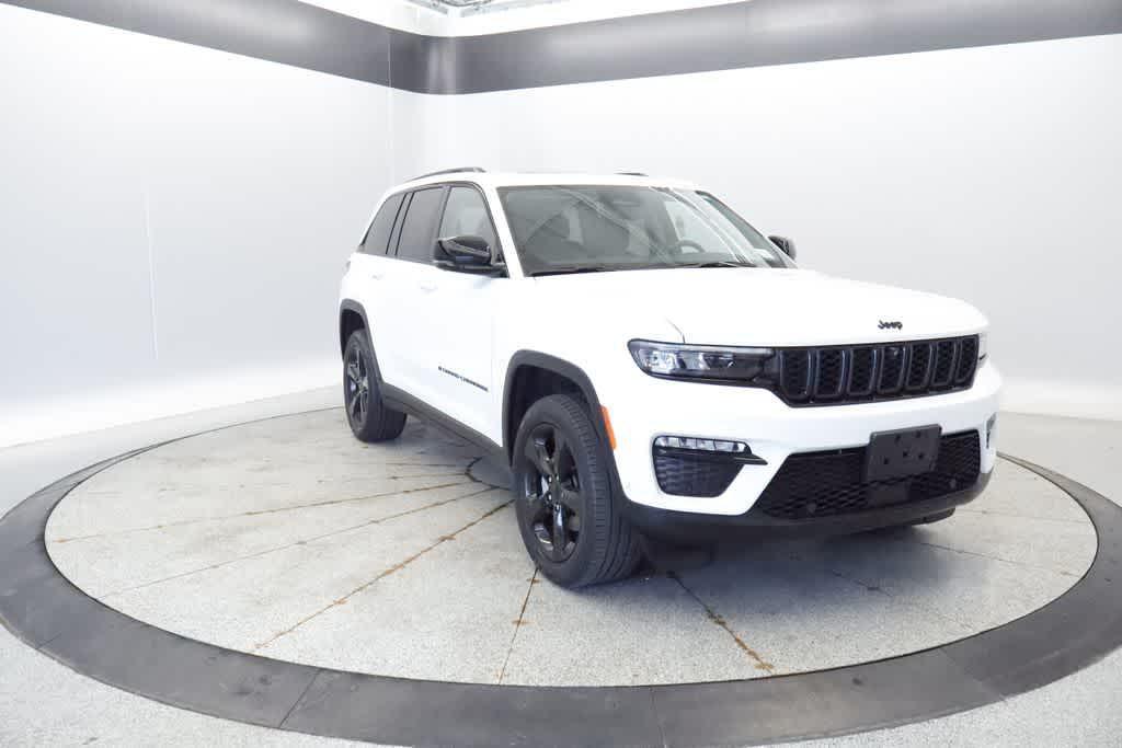 used 2023 Jeep Grand Cherokee car, priced at $32,975