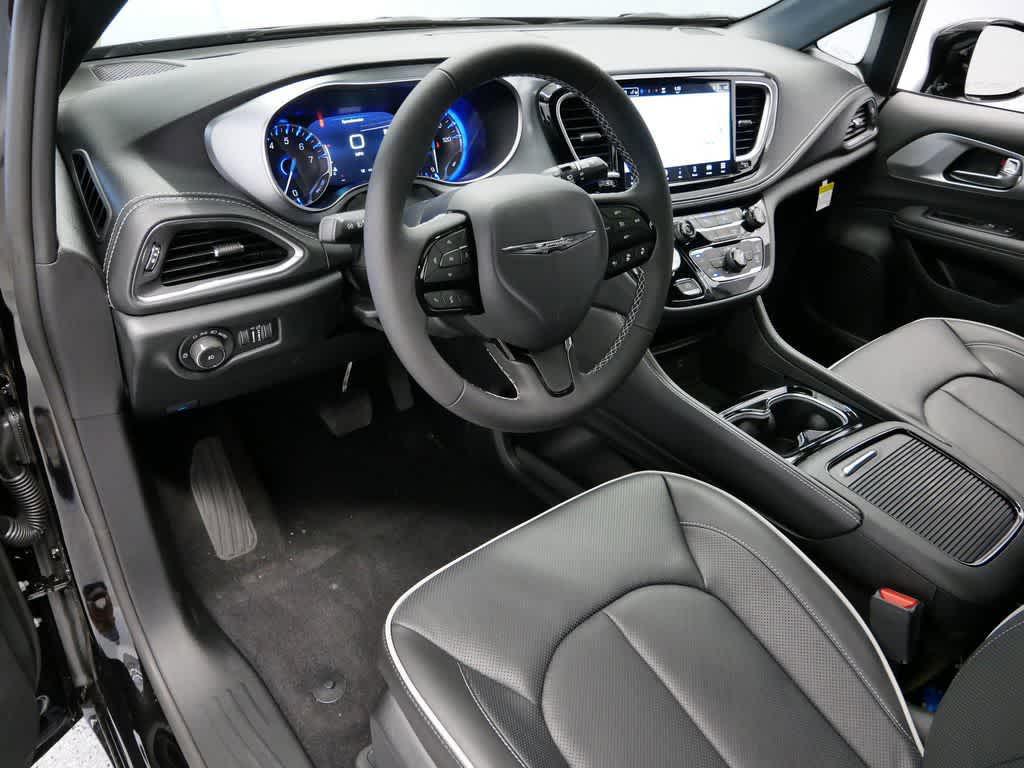 new 2026 Chrysler Pacifica car, priced at $56,371
