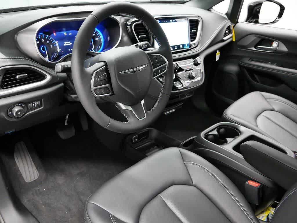 new 2026 Chrysler Pacifica car, priced at $43,250