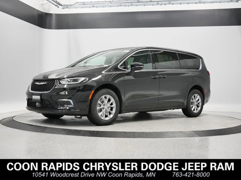new 2026 Chrysler Pacifica car, priced at $43,250